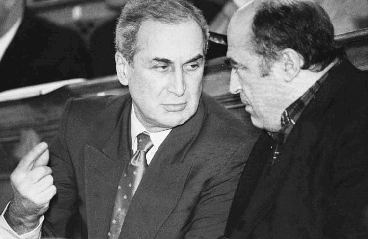 „კრიმინალთა პოლიტიზაცია და პოლიტიკის კრიმინალიზაცია“
