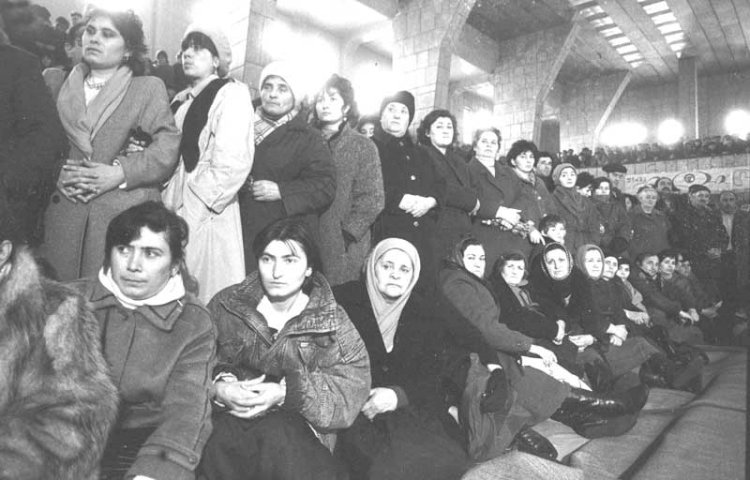 თბილისის ხელისუფლებას ოსი კონტრაბანდისტები აშანტაჟებენ 