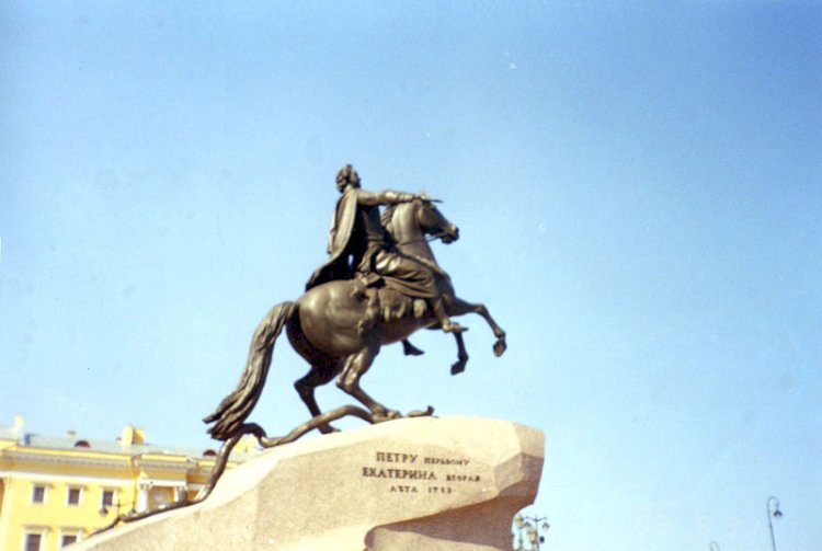 მოსკოვი ენერგეტიკული მარწუხით დახრჩობას გვიპირებს 